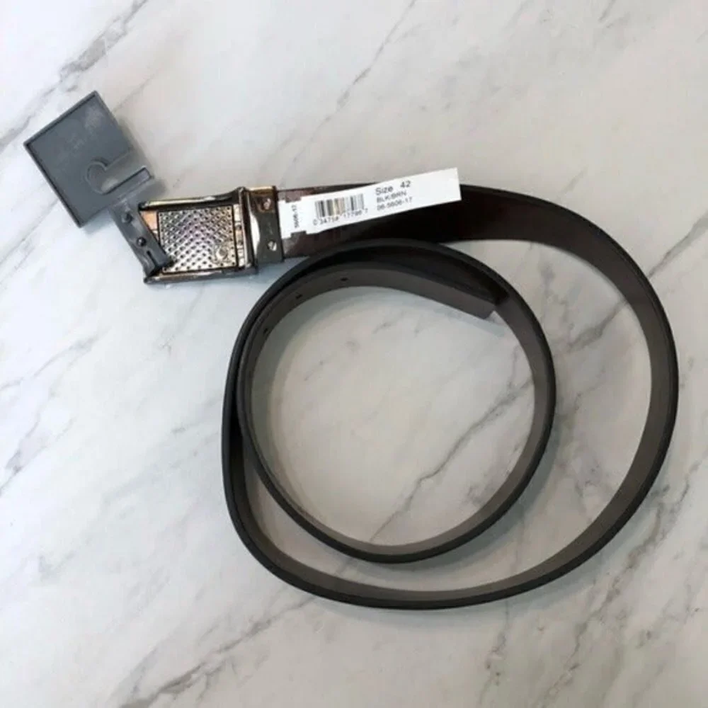 Kenneth Cole Reaction Belt Silver Buckle NWT